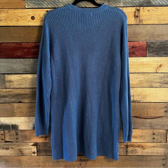 Zenana Blue‎ Sweater Size Small - Picture 2 of 11